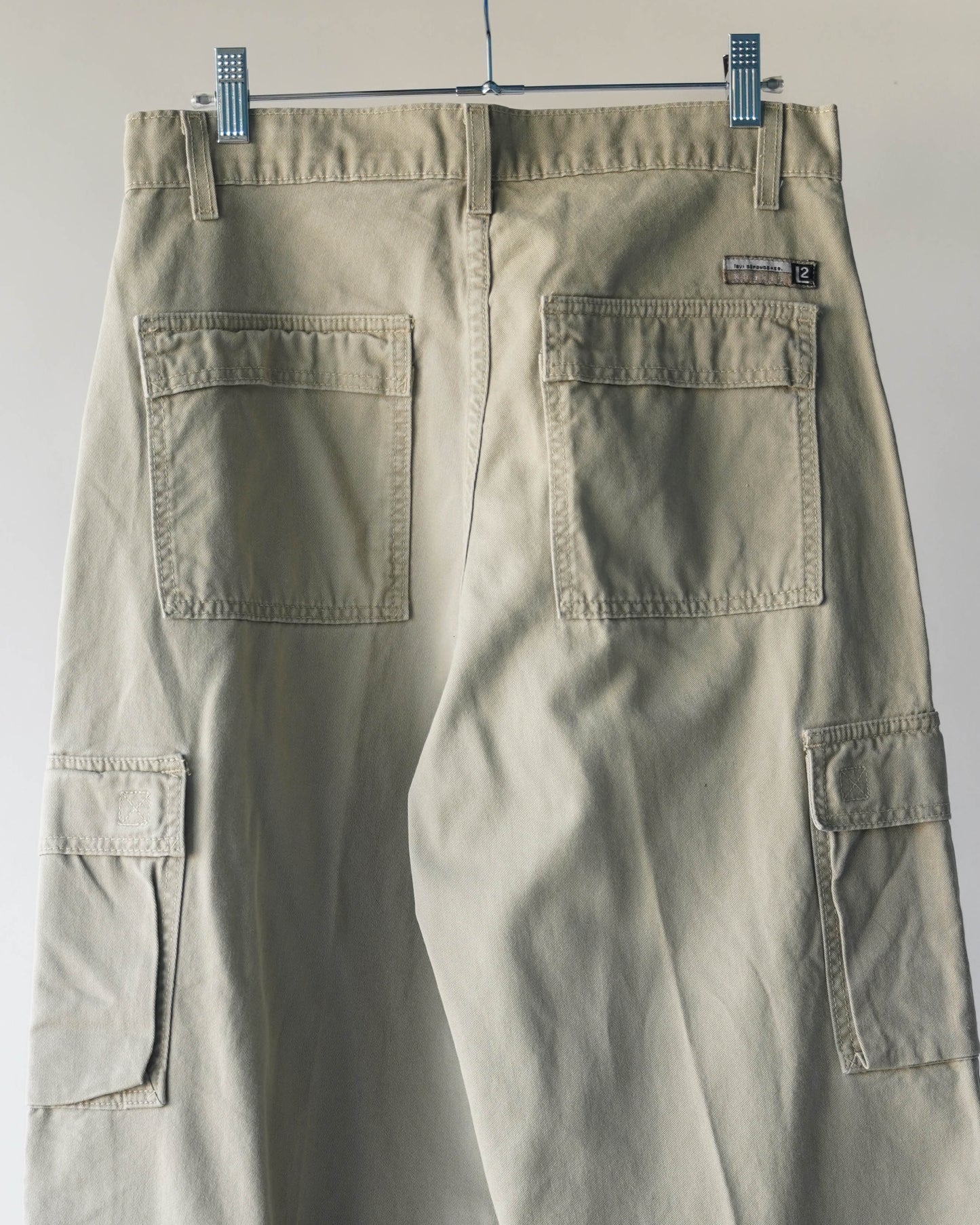 90's Levi's Baggy Cargo Pants - 31x30