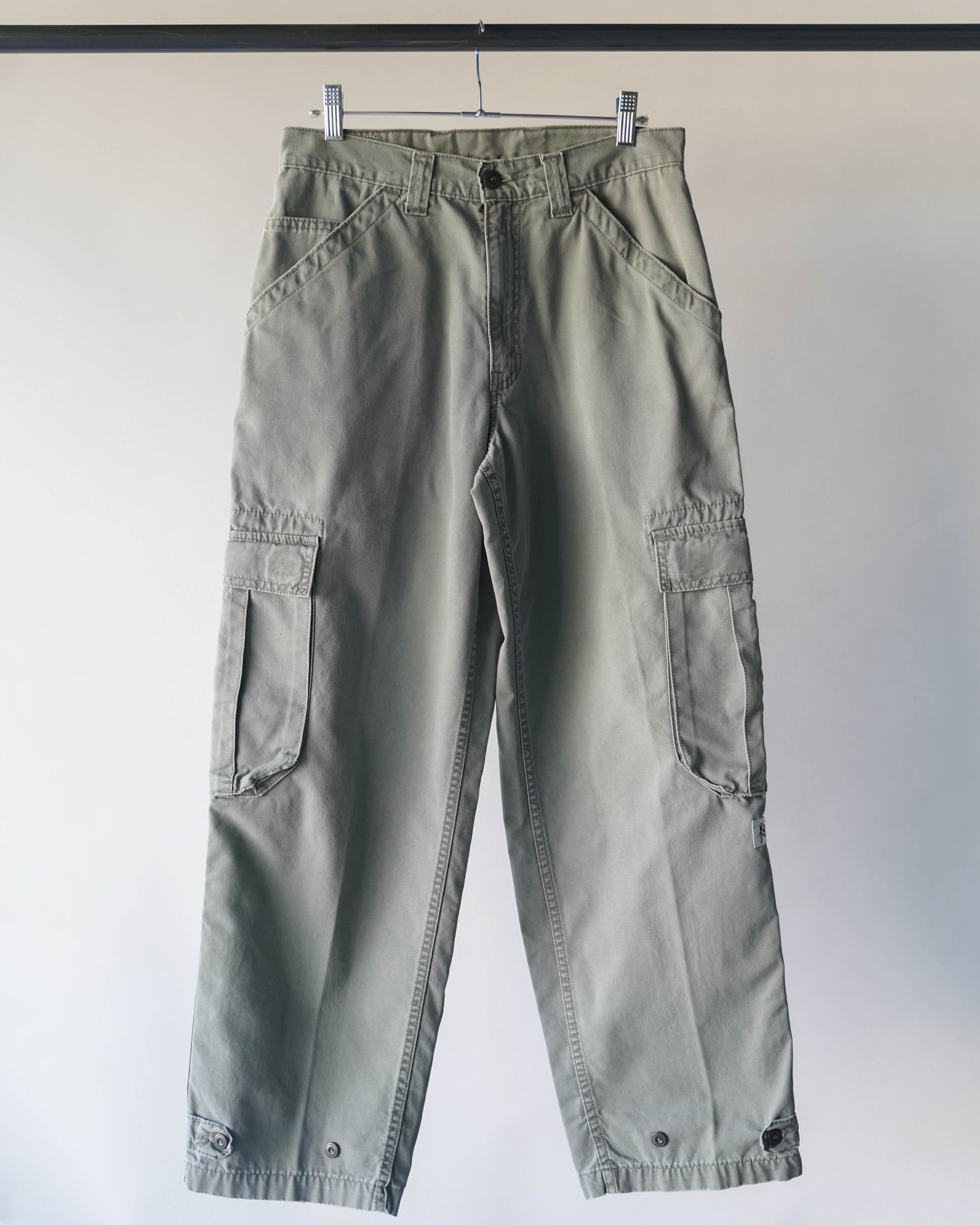 90's Levi's Dry Goods Baggy Cargo Pants - 30x30