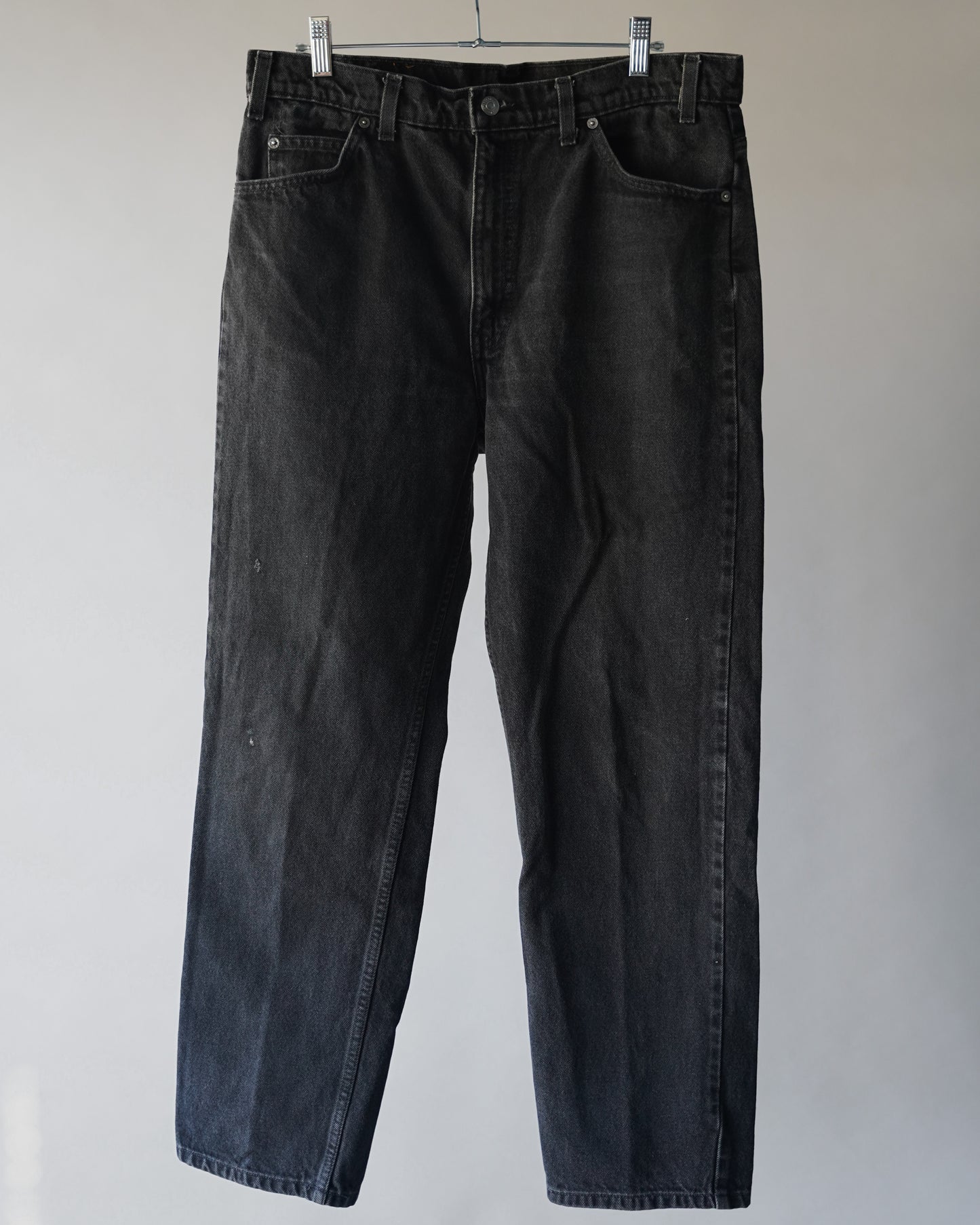90's Black Orange Tab Levi's - 34x29.5