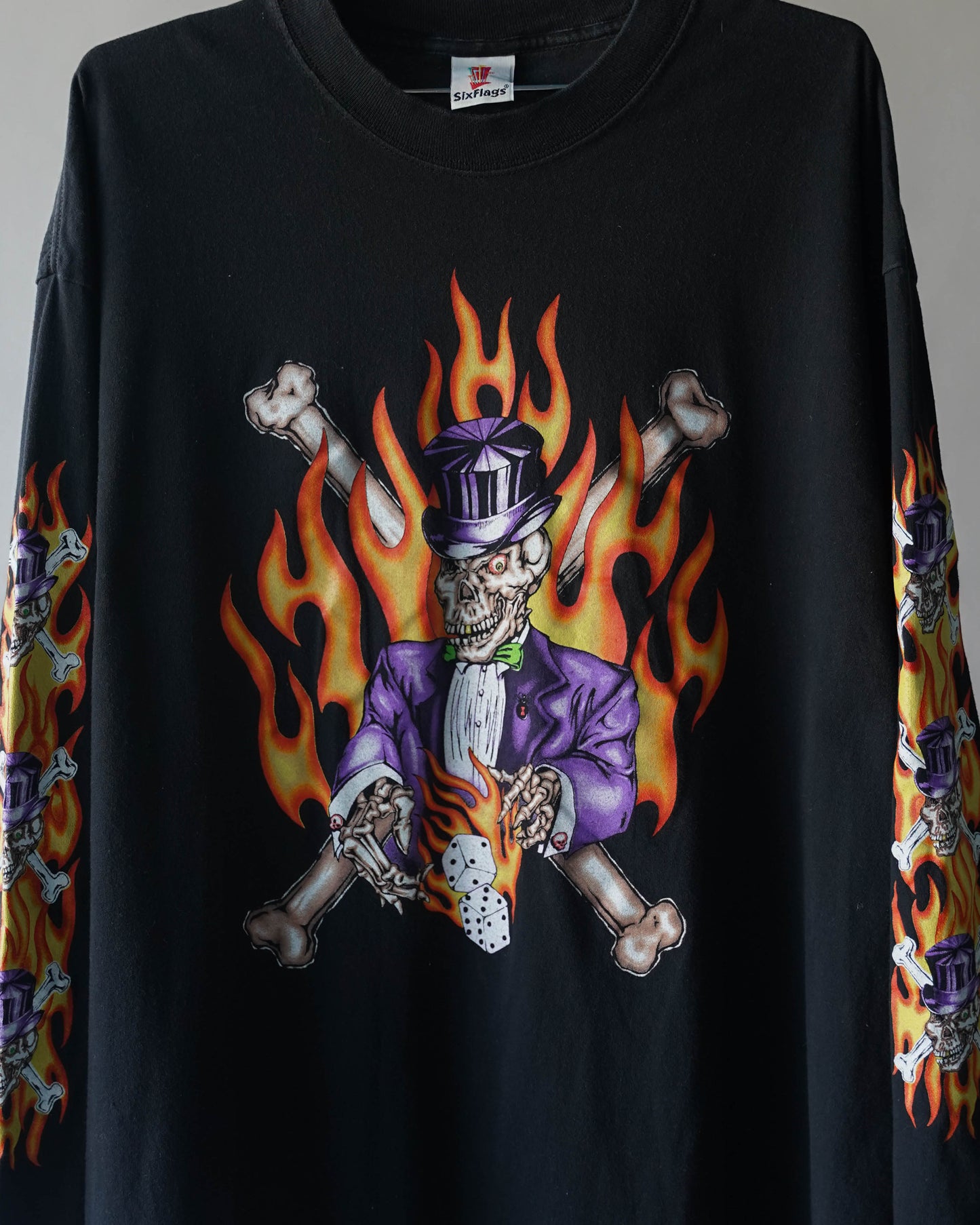 90's SixFlags Joker in Flames Tee - XL