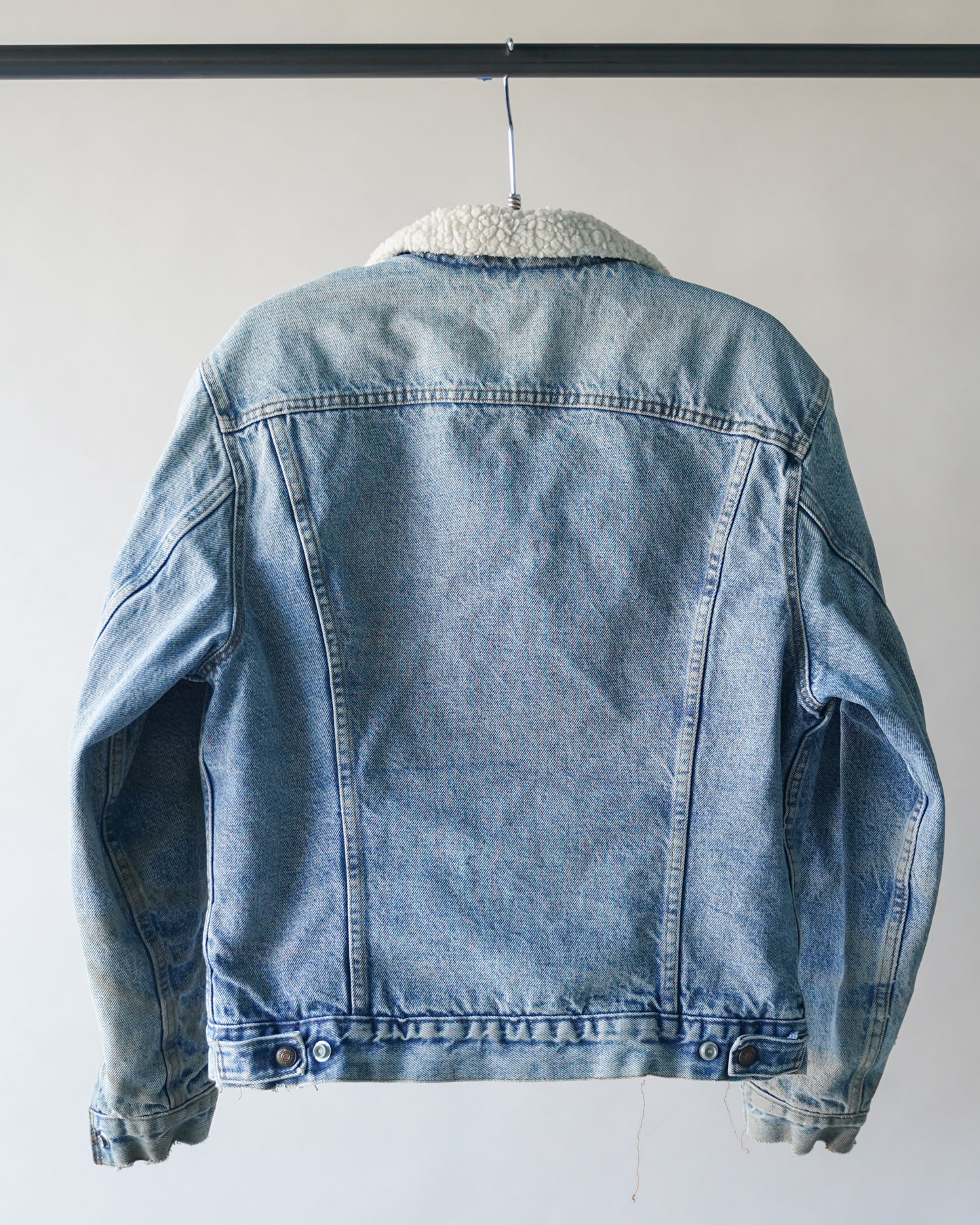 80's Levis Sherpa Lined Denim Jacket - Medium