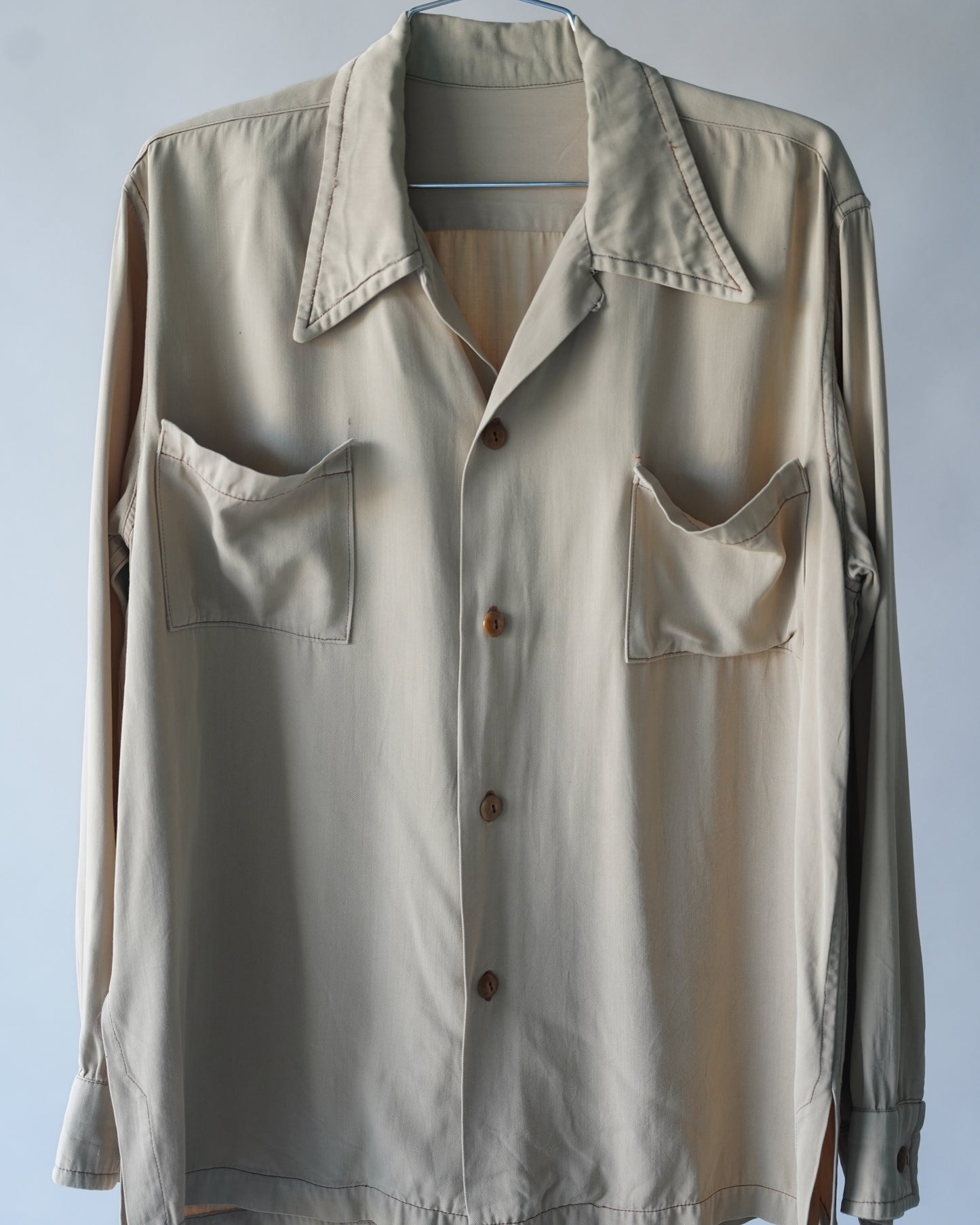 40's/50's Tan Gaberdine Loop Collar Shirt - XL