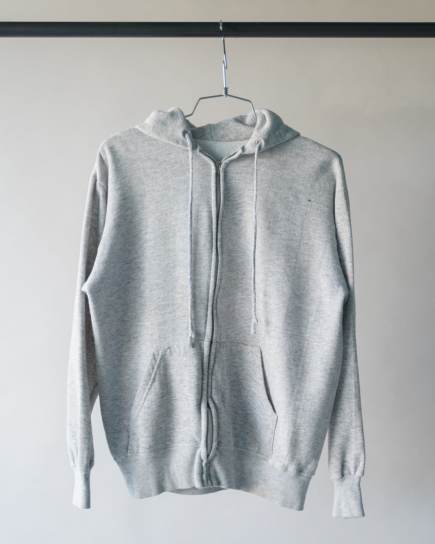 80's Grey Zip Up Hoodie - Medium