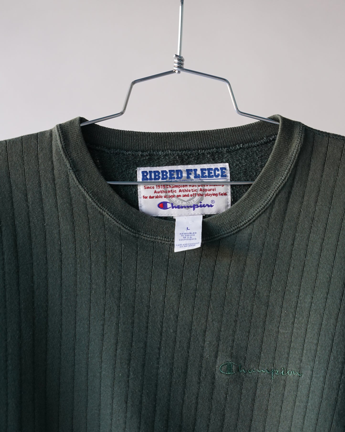 90s Champion Ribbed Sweatshirt - XL