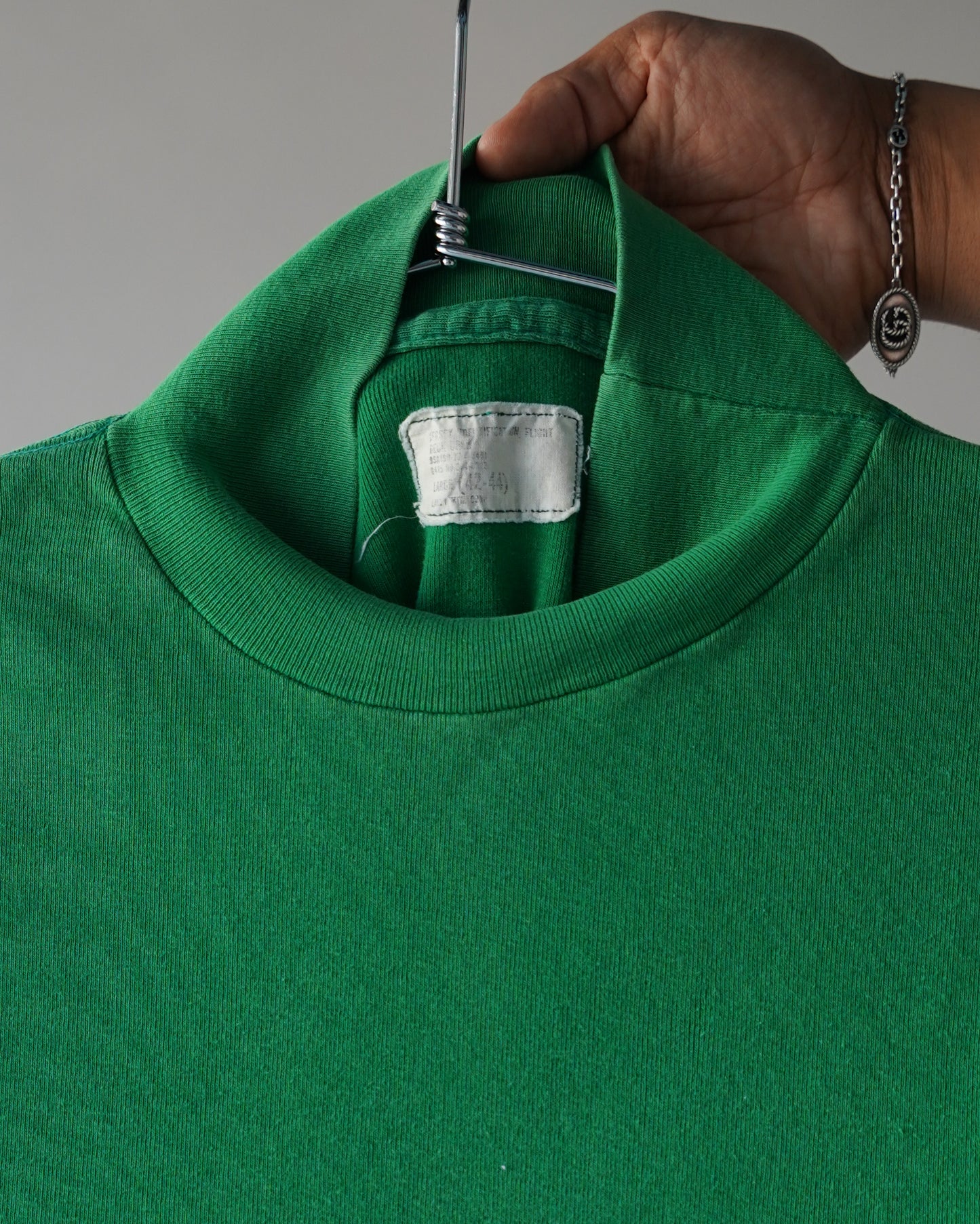 80's Military Moc Neck - Large