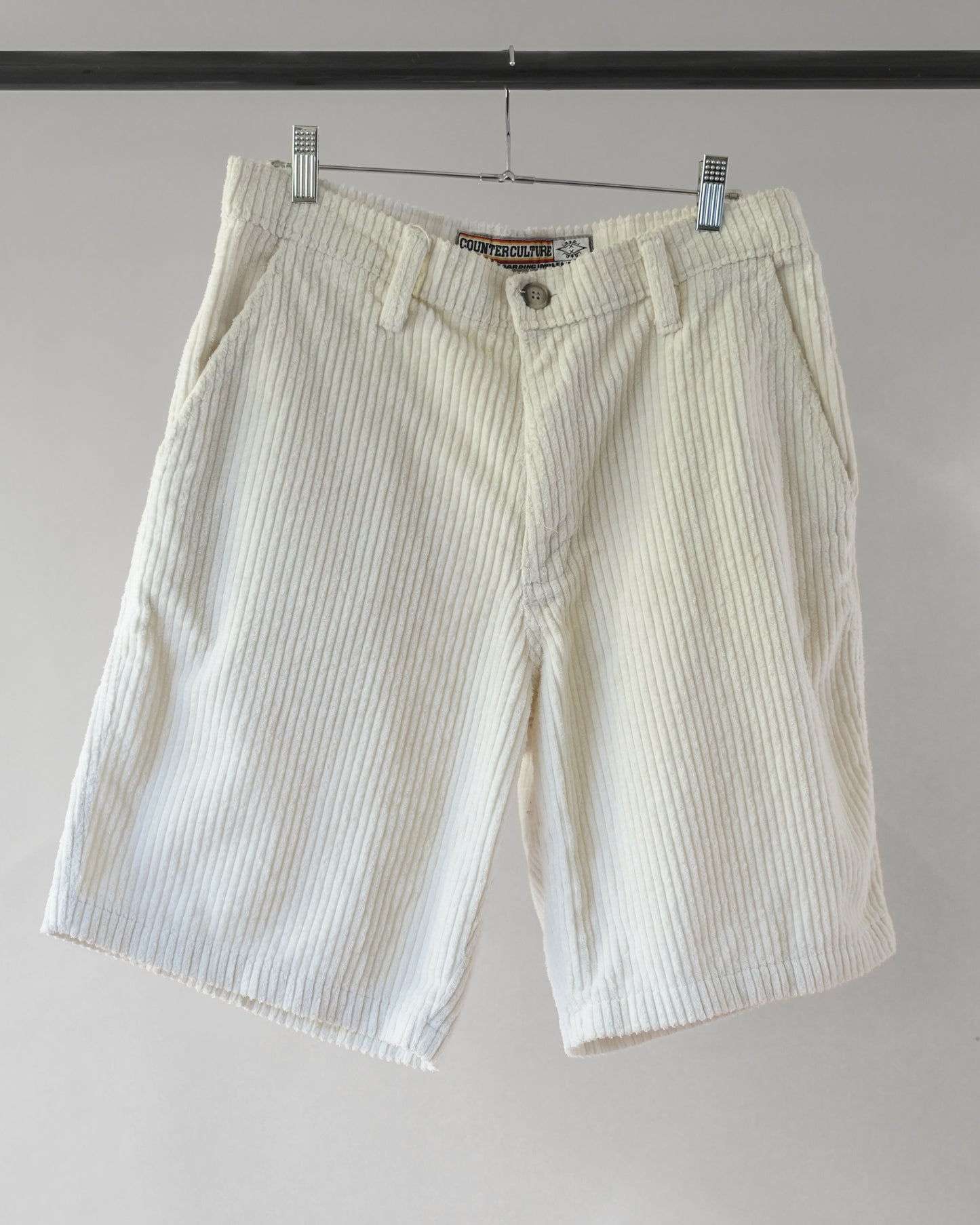 90's Counter Culture White Corduroy Shorts - 32x21