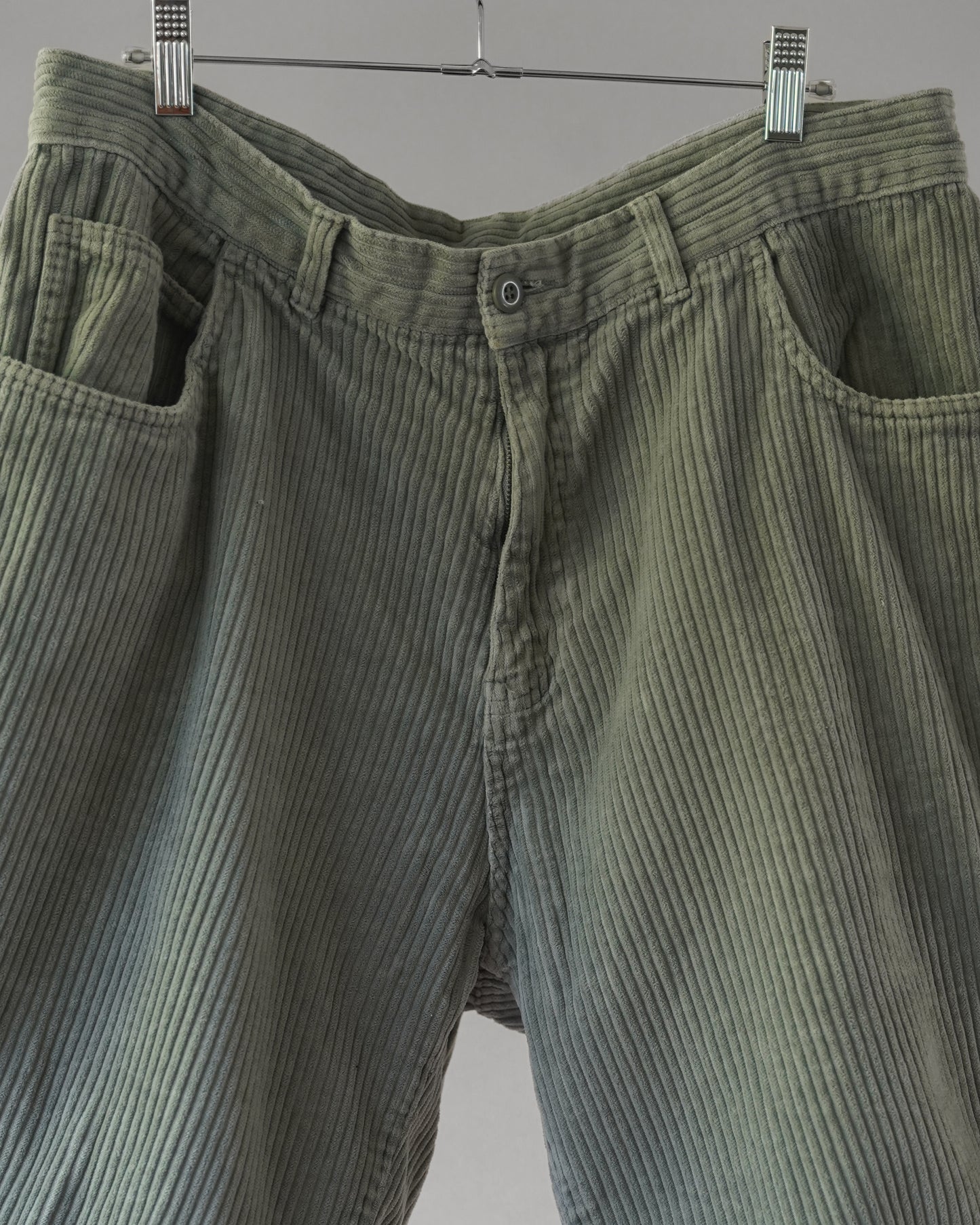 90's Baggy Gray Corduroy Shorts - 36x22