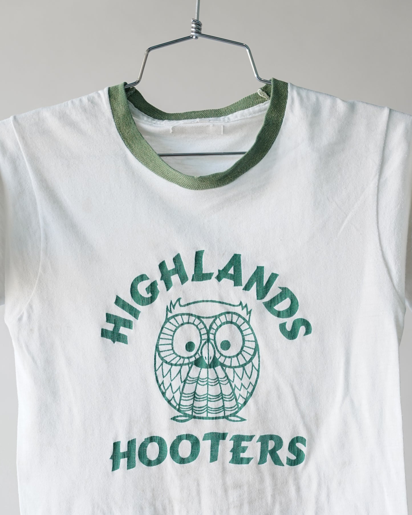 70's Highlands Hooters Baby Tee - XS