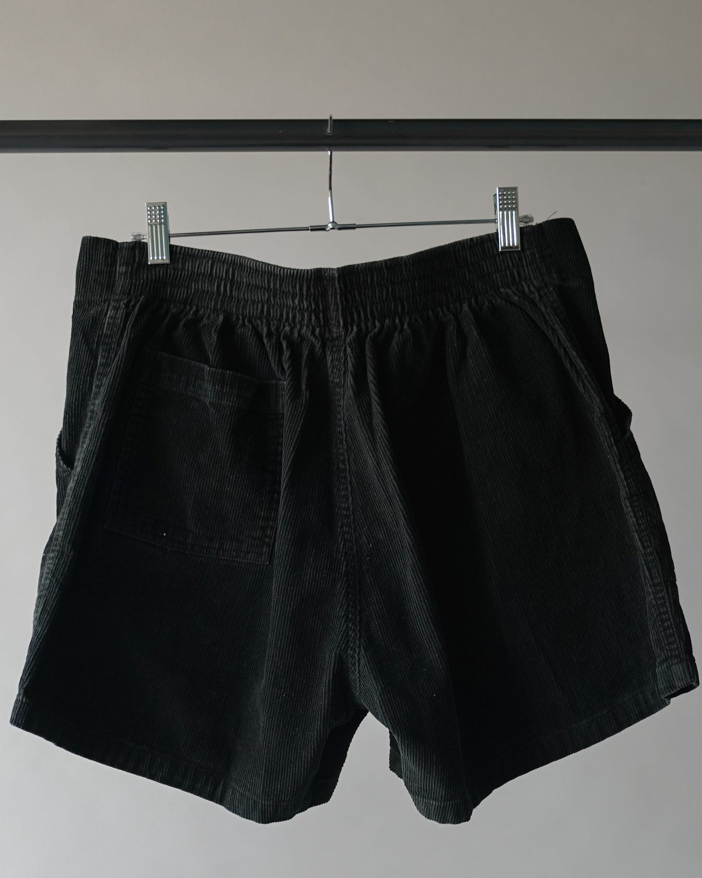 80's Black Corduroy Shorts - 33 Waist