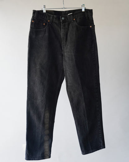 90's Black Levi's 550 - 35x30.5