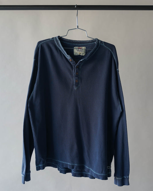 90's Levi's Navy Blue Thermal - XL