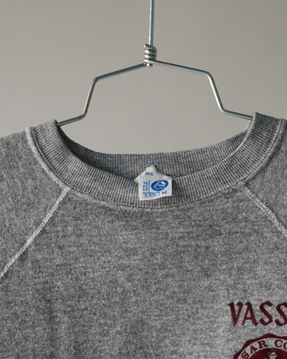 70's Vassar College Sweatshirt - Medium