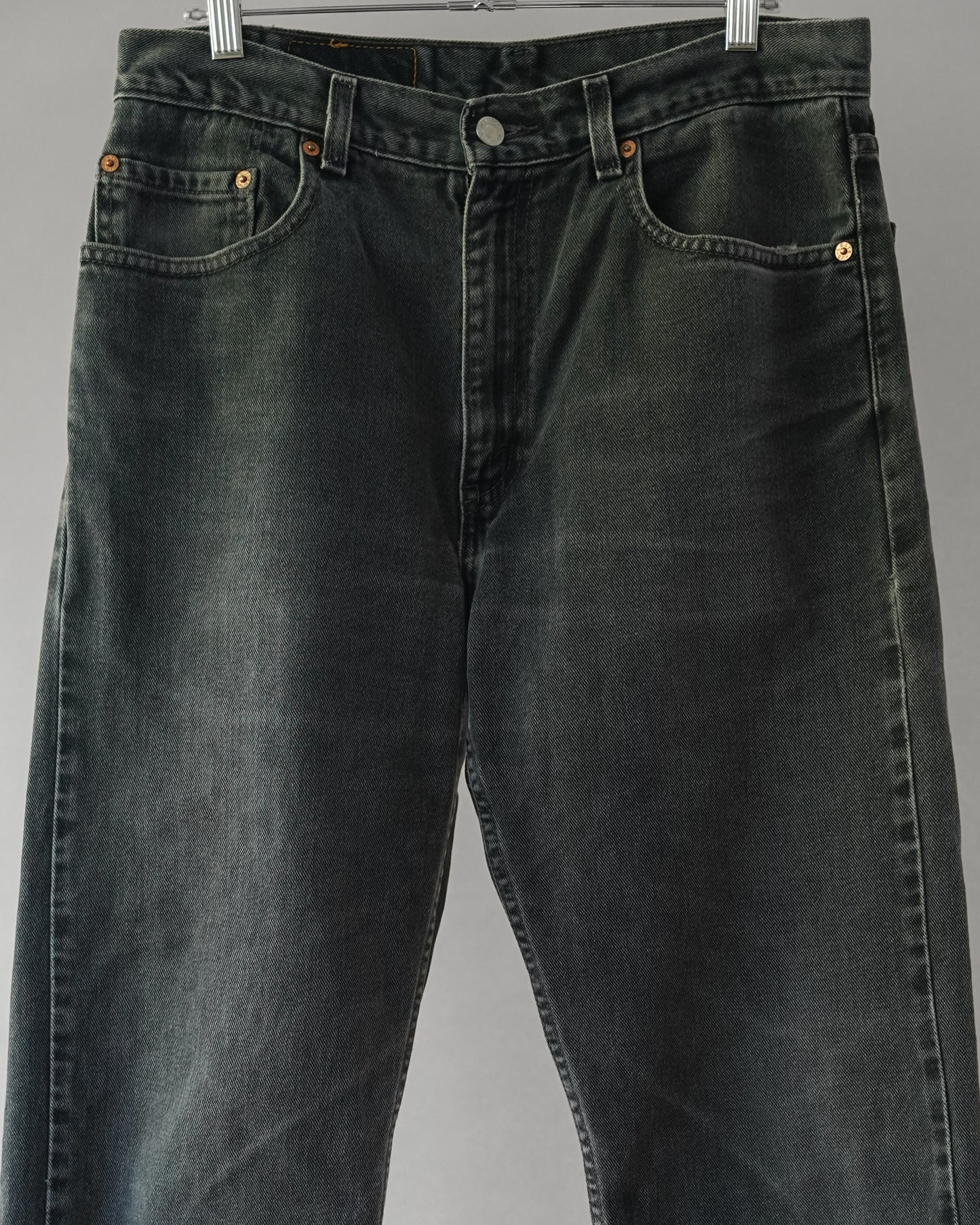 90's Faded Black Levi's 505 - 32x32