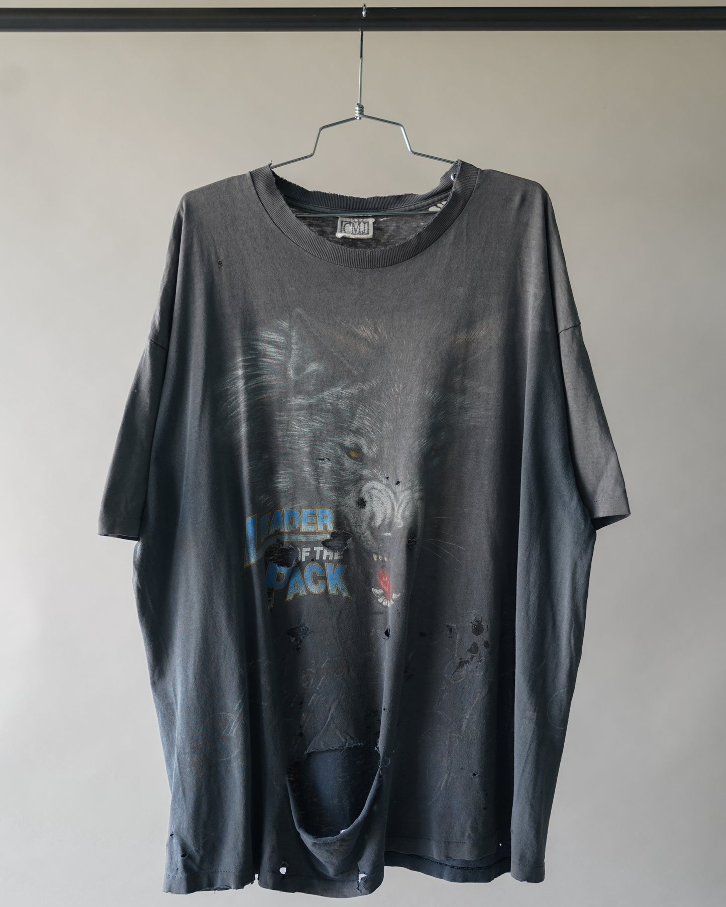 90's Wolf Thrasher Tee - XXL
