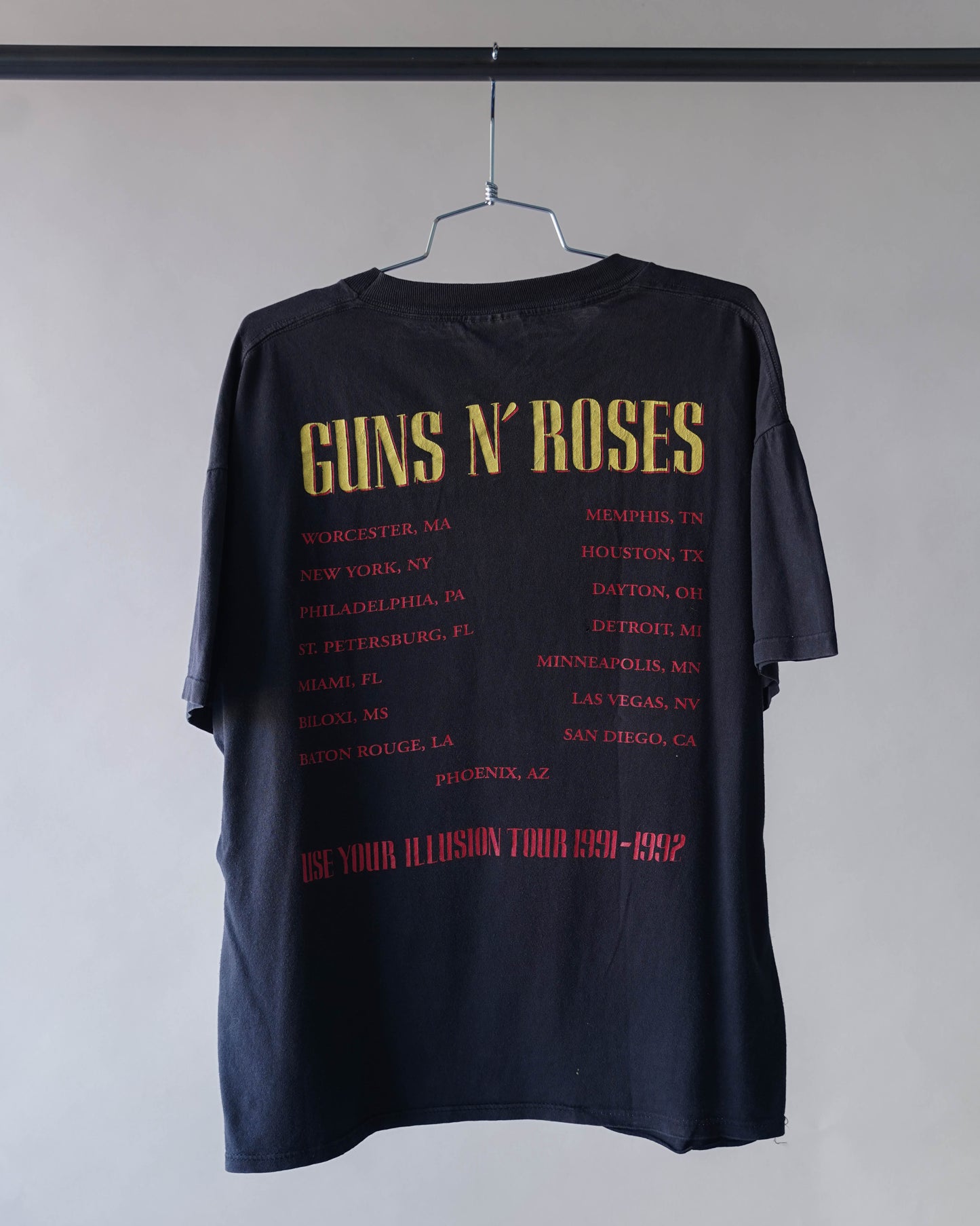 90's Guns N' Roses Use Your Illusion Band Tee - Large